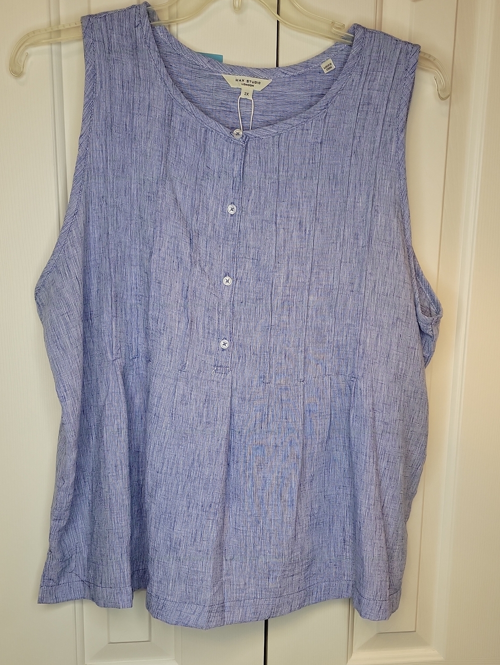 Max Studio Light Blue Sleeveless Button-Front Tank